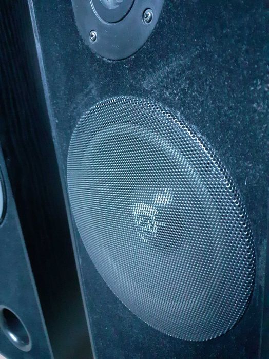 Boxe pe 3 căi 180W producător CAT Germania, de podea