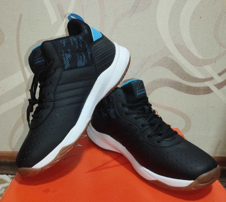 Продам мужские турецкие снигерсы. Бренд Kinetix.Р 41,42,43