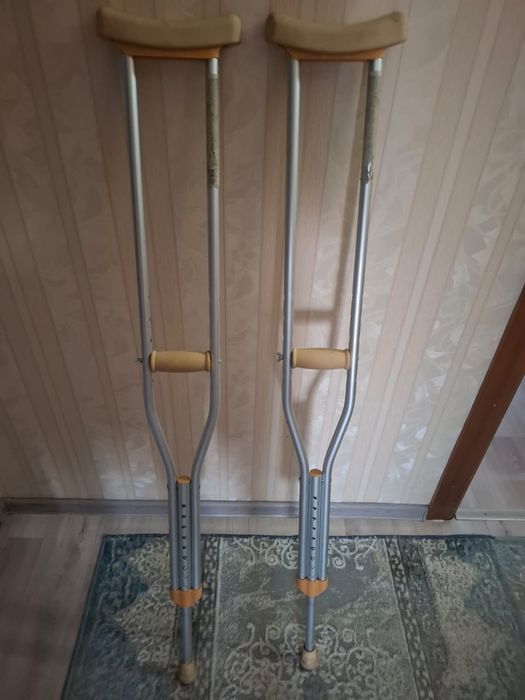 Продам почти новый район цемпос костыль