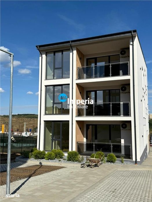 Apartament 3 camere 75,5 mp Rediu,parcare inclusa