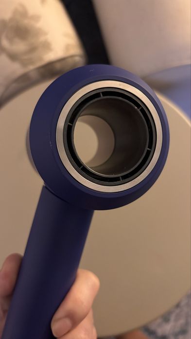 Uscator Dyson Supersonic