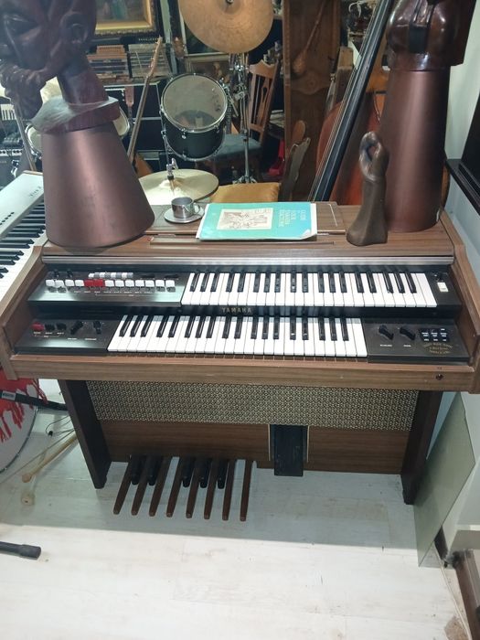 Pianina electrica YAMAHA
