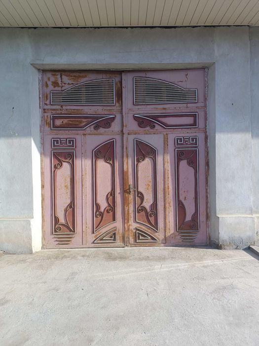 Darvoza uy va bogʻlar uchun razmeri 3.20m ga 3m holati  oʻrta