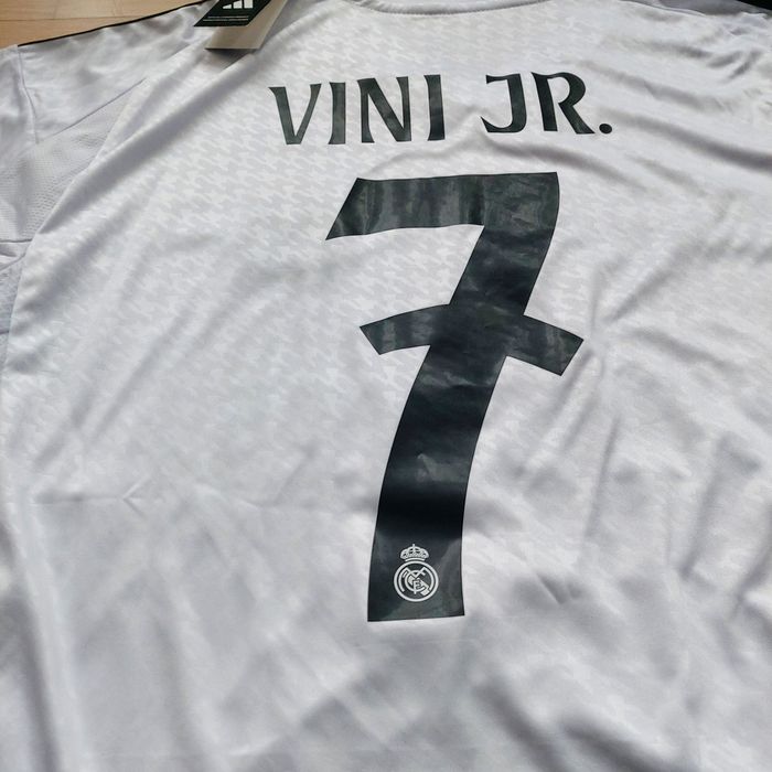 Vând tricou vini jr