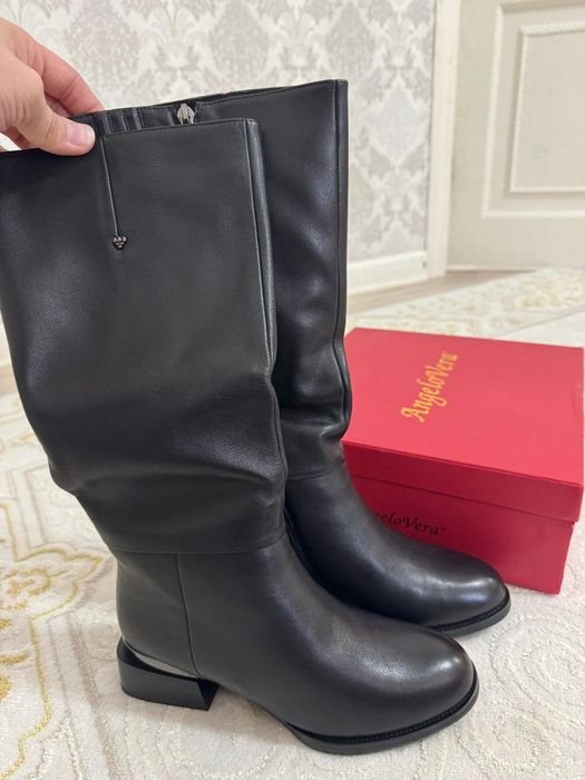 Продается сапоги