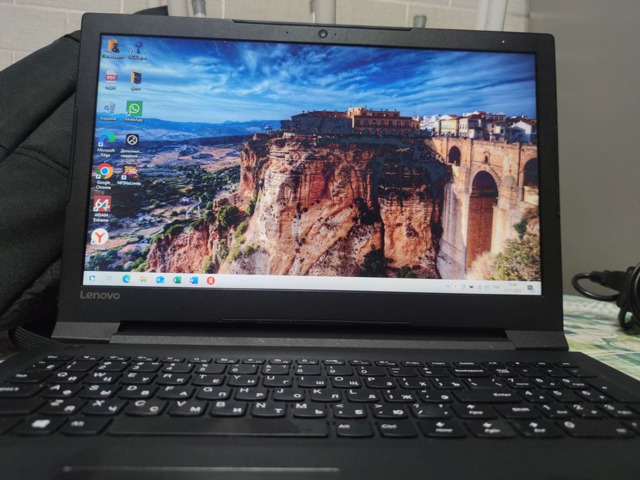 Продам ноутбук Lenovo