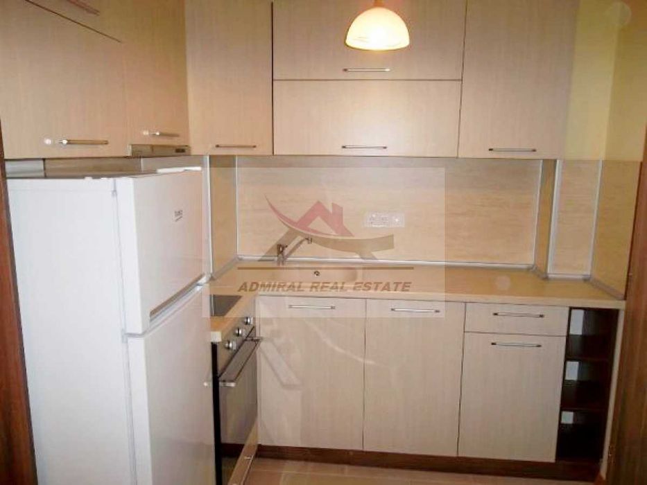 Просторен! Двустаен- Левски