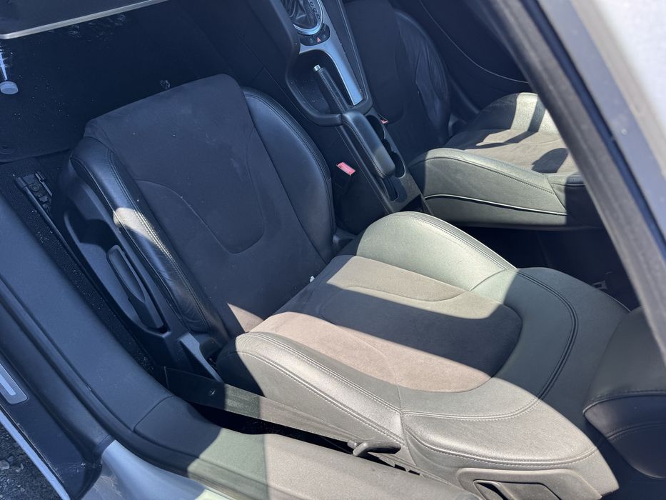 Седалки от ауди тт / салон audi tt