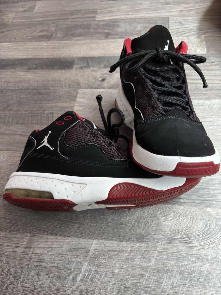 Jordan Max Aura 2