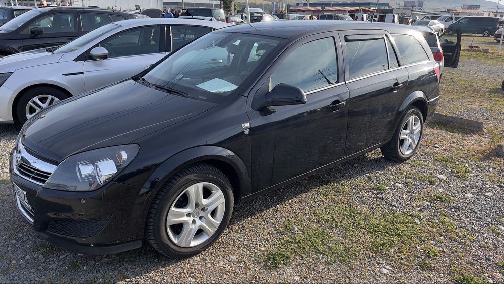 Vand opel astra 2010 Edition 111 Jahre