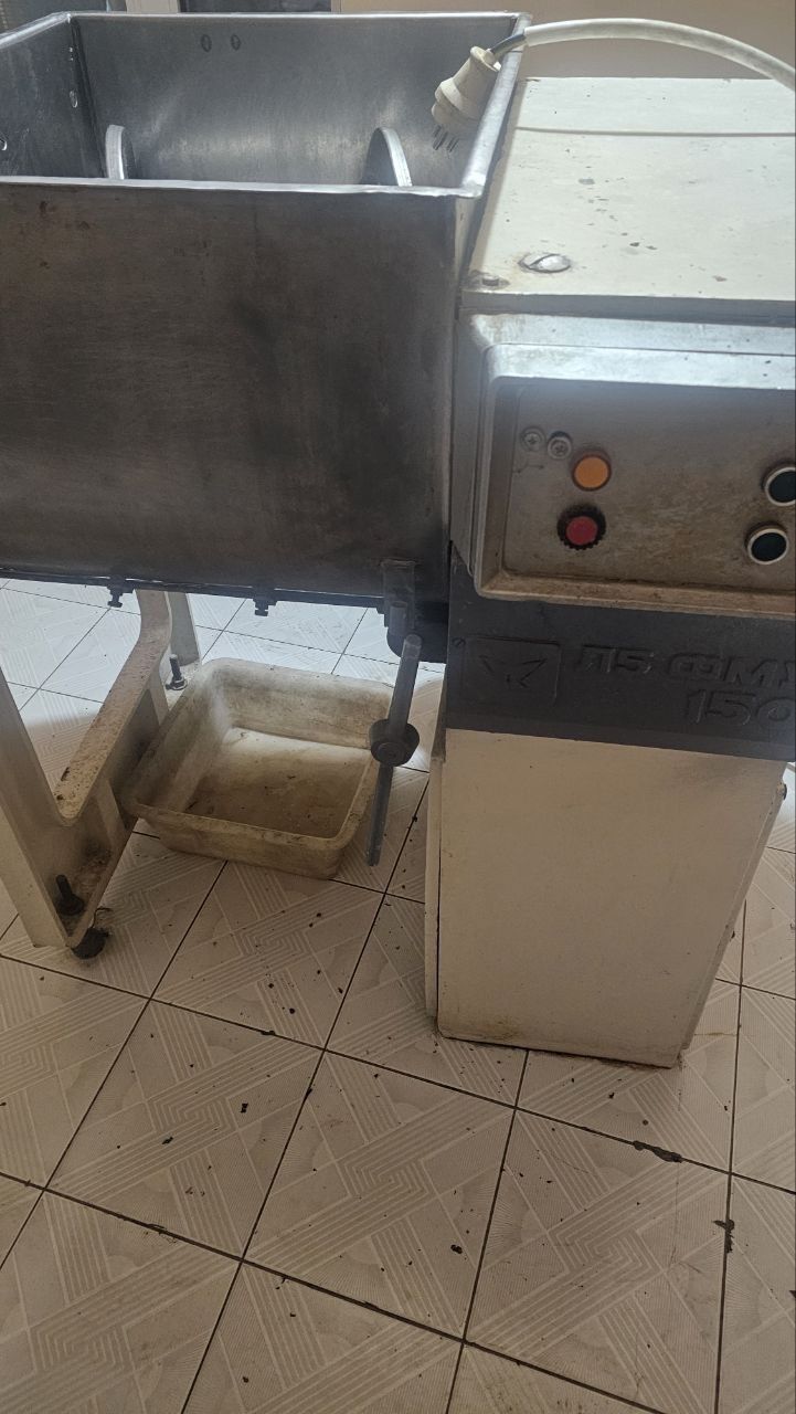 продаётся оборудование для приготовления колбасы