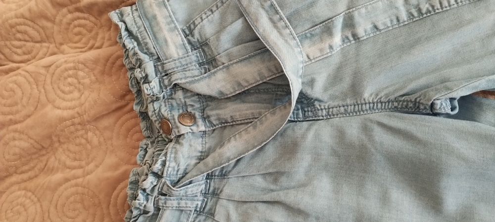 Pantalon United Colors of Benetton lejer fetite 130 cm ca noi