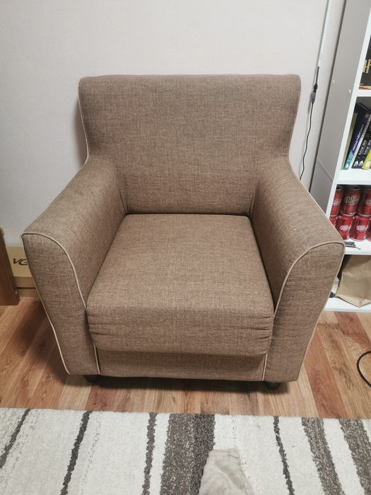 Продам кресло нераскладное