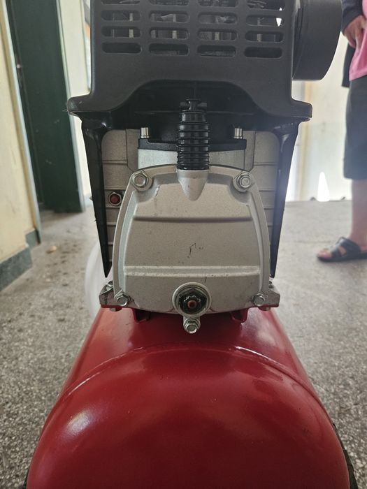 Компресор Einhell te-ac 270/50!