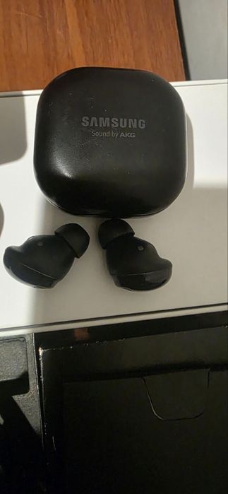 Samsung buds pro