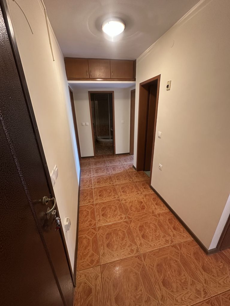 Продава се Многостаен апартамент в Варна, Чаталджа - 160 кв.м за 3813 €/кв.м - Снимка #5