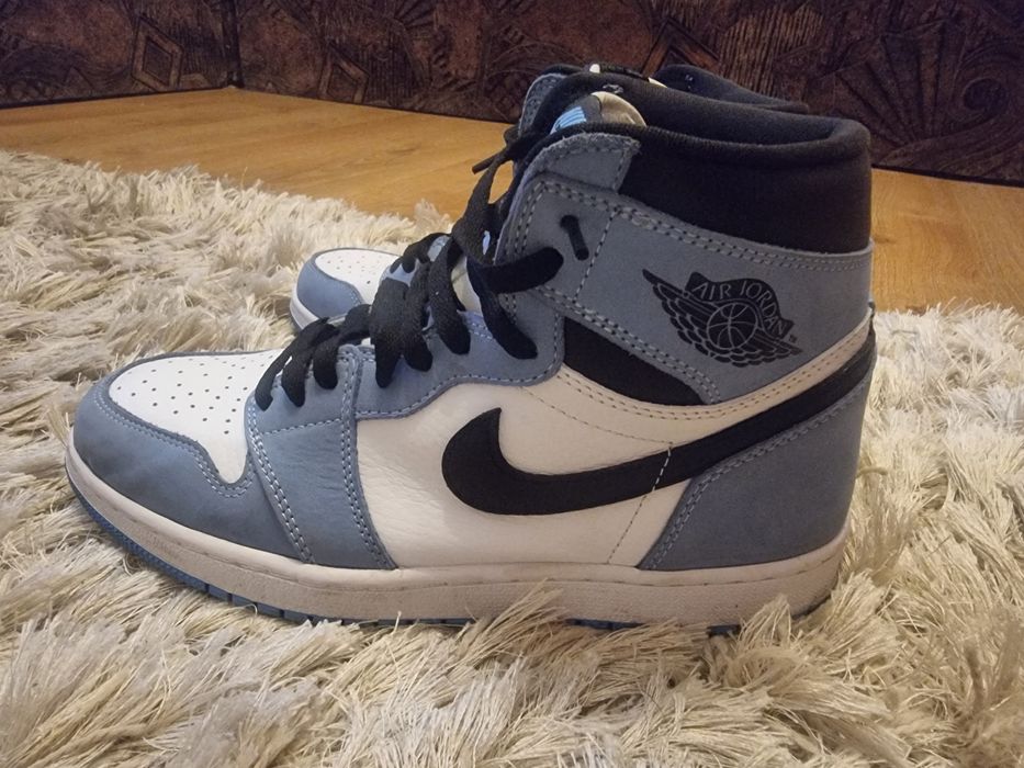 Jordan 1 university blue marimea 43