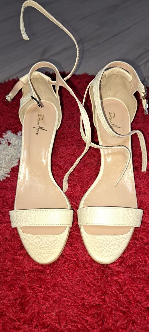 Sandale Diane Marie Nr 37