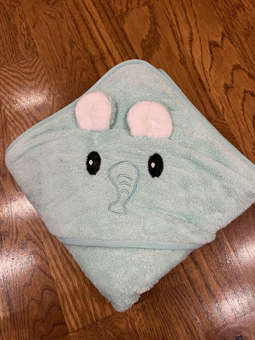 Prosop baie cu gluga bebe