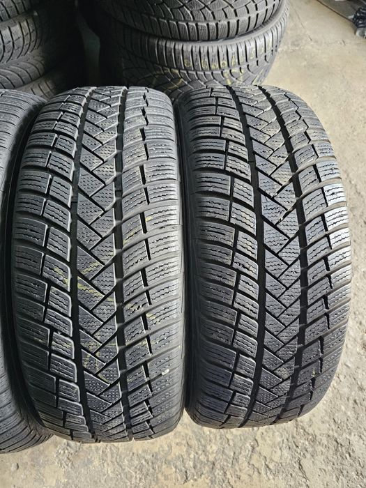 4 anvelope iarna 225 55 17 Vredestein 6.2mm 2019