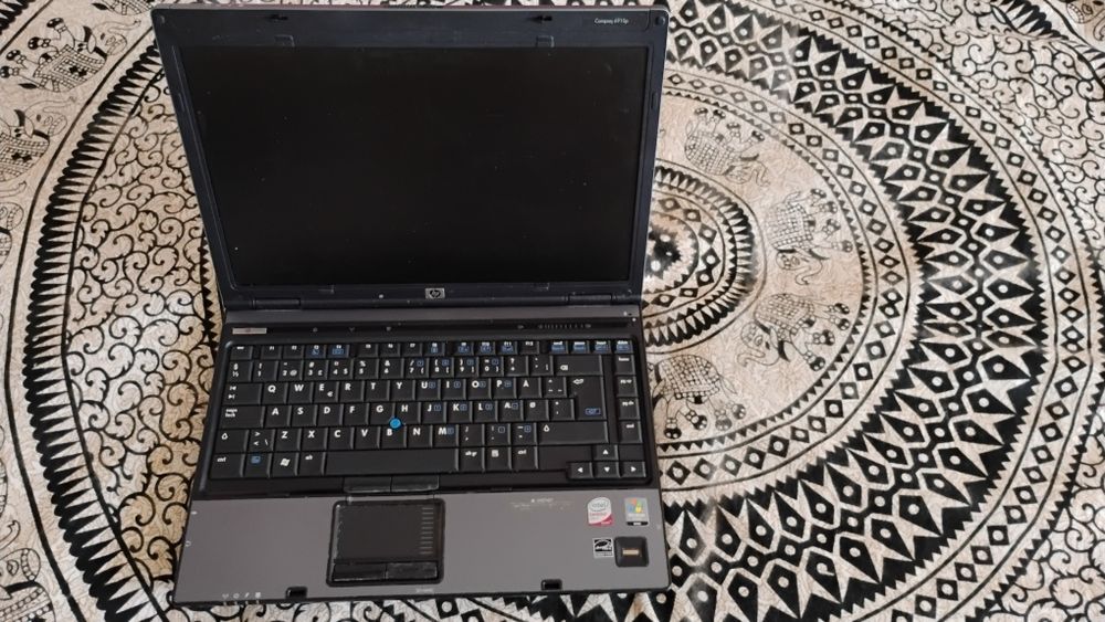 Лаптоп добро състояние