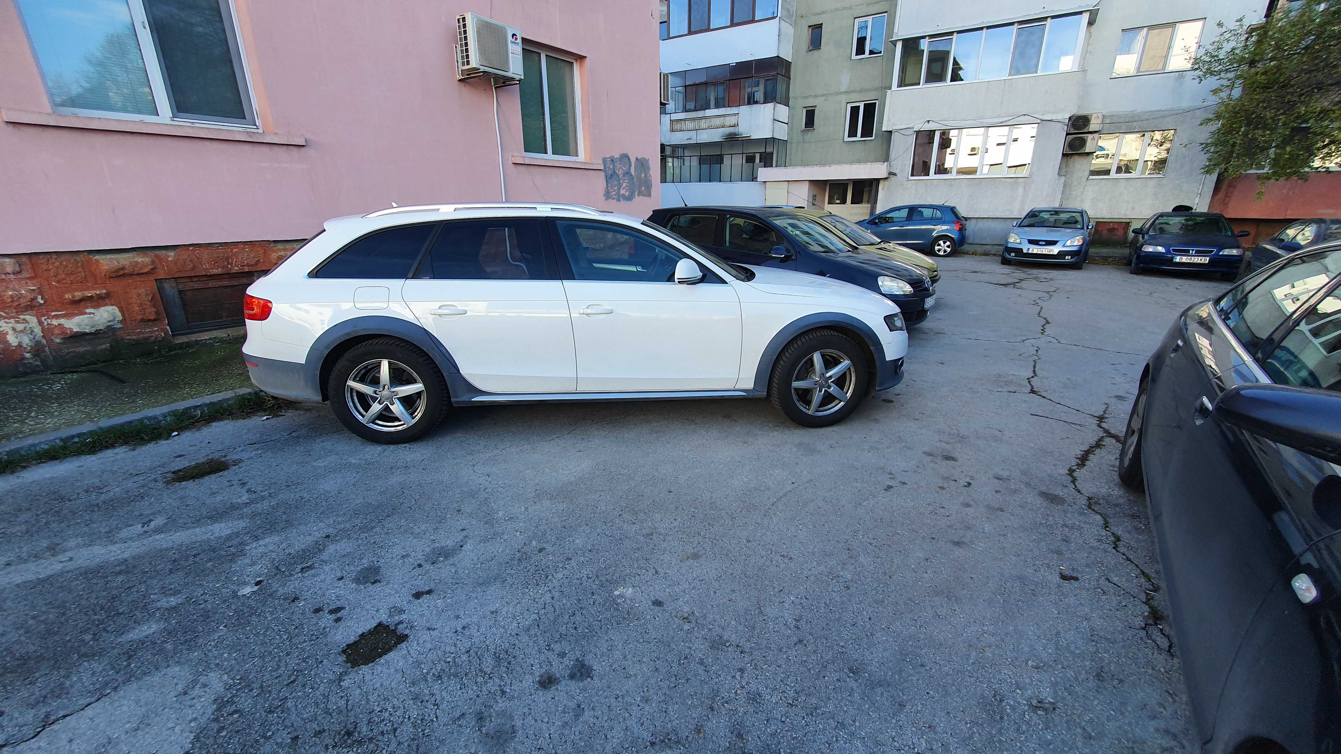 Зимни гуми с джанти и сензори за налягане 235/55/17 AUDI