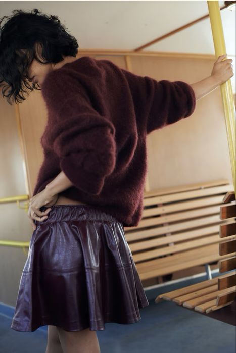 Нова!Клоширана пола HM