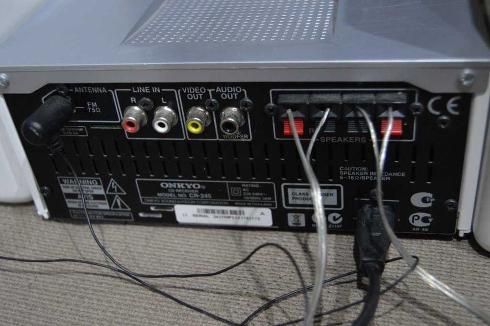 Mini audio sistem Onkyo CS-245 CD, radio, ipod dock