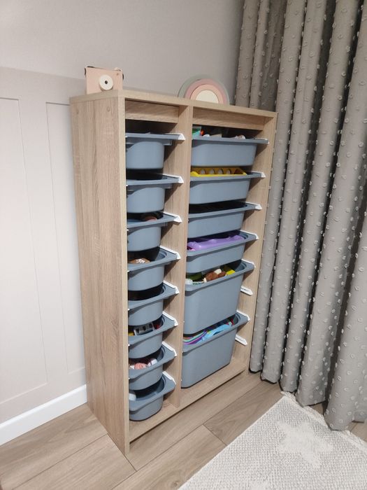 Шкаф за играчки, ново в кашон