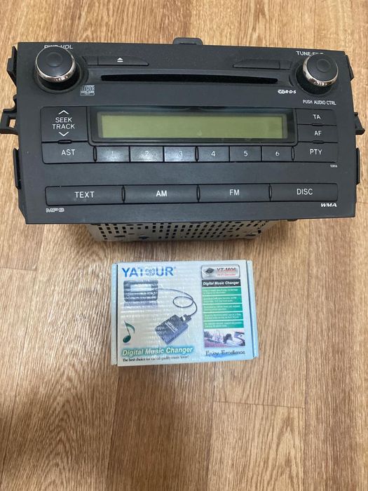 Штатная автомагнитола для Тойота короллы