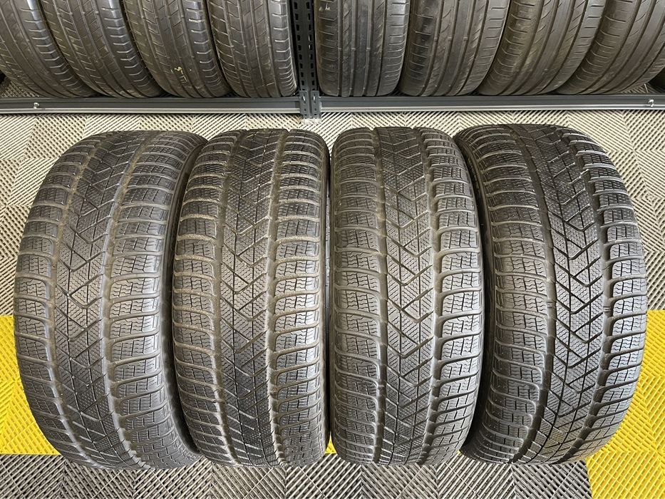 Set Anvelope Cauciucuri Iarna M+S 245 45 R19 Pirelli Profil 7mm ca noi