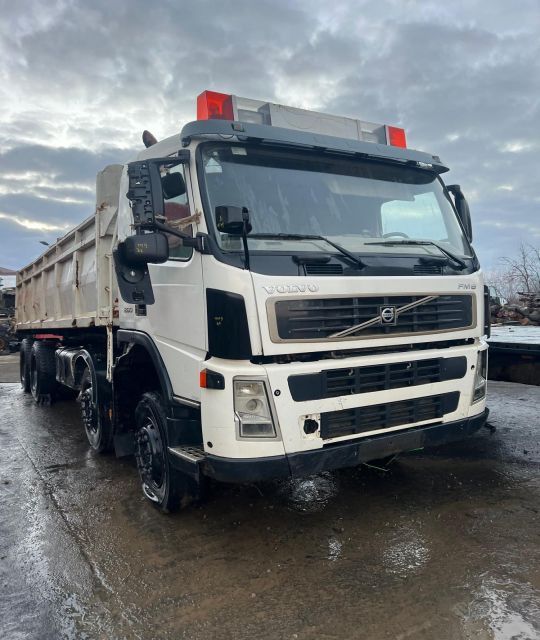 Dezmembrez Volvo FM generatia [2001 - 2005] Autobasculanta D9A340 ECO