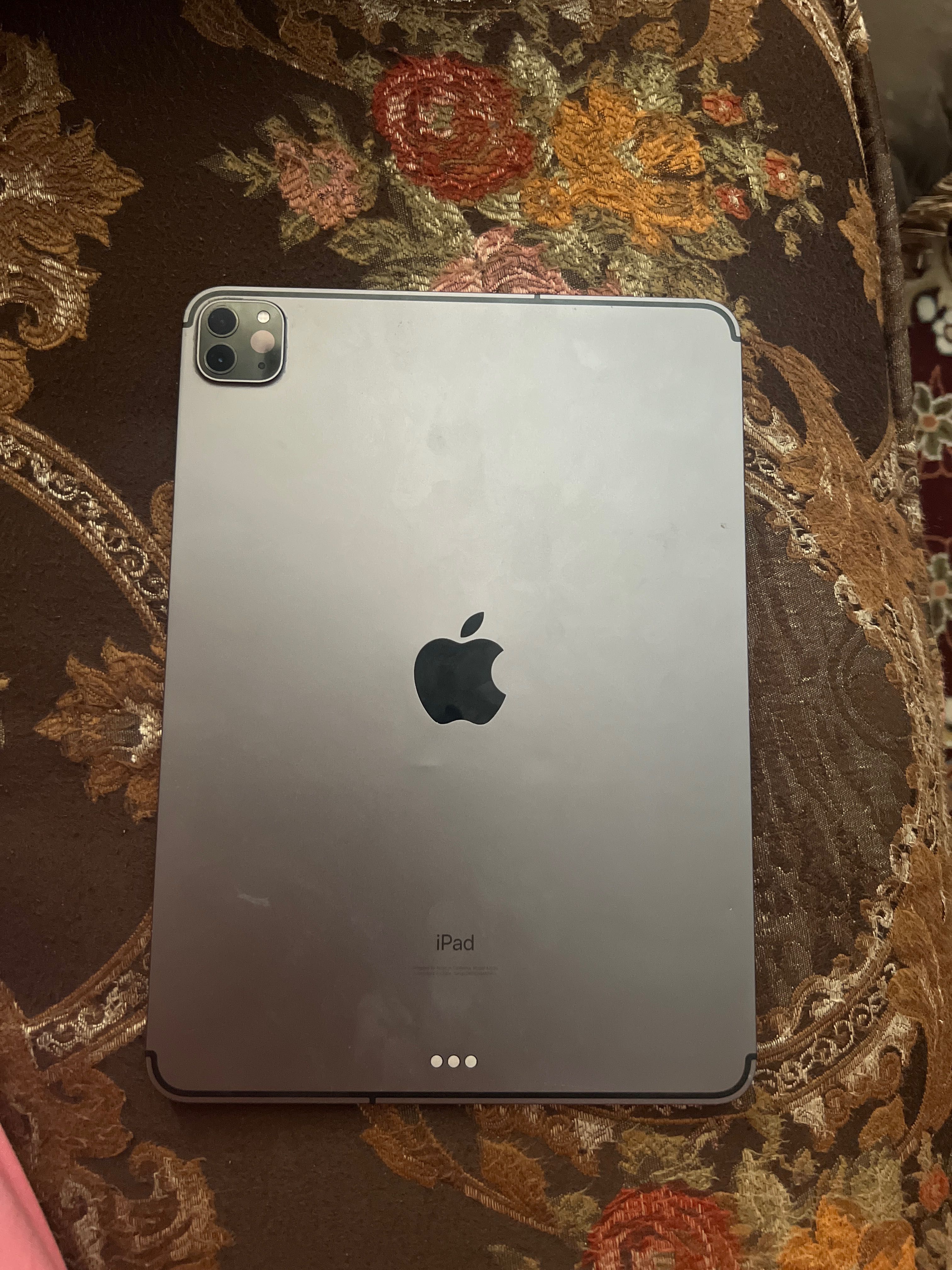 Ipad pro m2 состояние идеальное