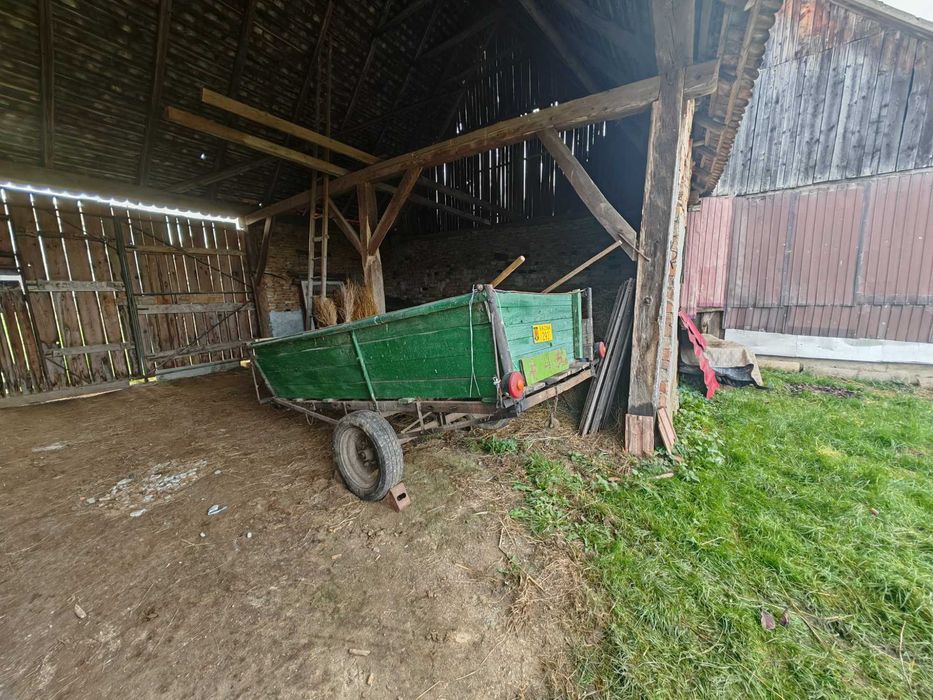 Vând Remorca cu 1 AX