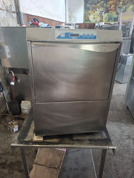 Съдомиална/ чашомиална машина професионална