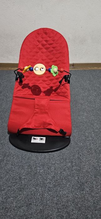 Велосепед, каляска, шезлон сотилади