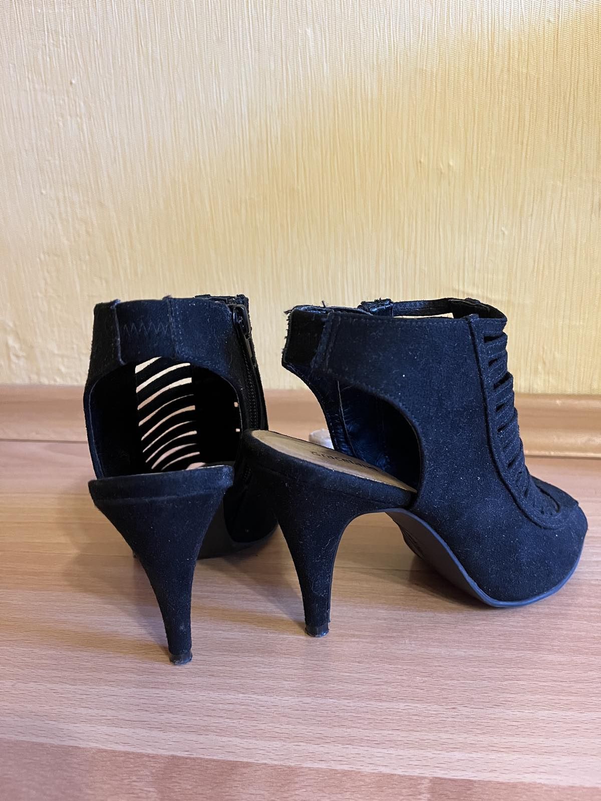 Дамски черни  официални обувки