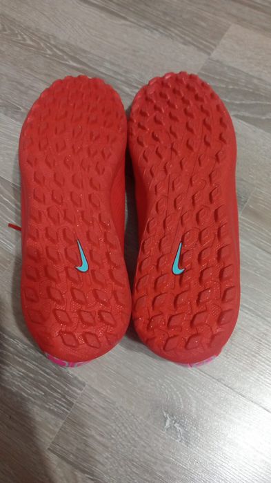 Ghete de fotbal Nike