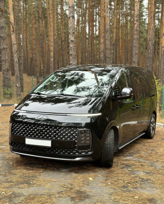 Минивэн с водителем, аренда Hyundai Staria, заказ микроавтобуса, такси