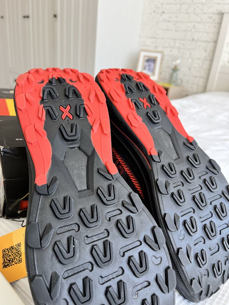 Маратонки La sportiva за бягане/туризъм