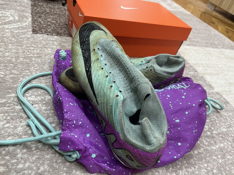 Футболни обувки nike zoom superfly 9