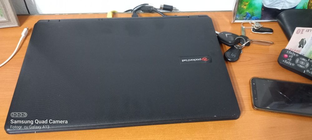Laptop Packard beell slim