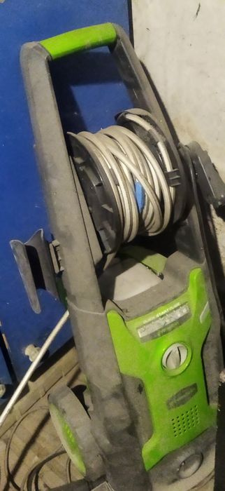 Насос для мойки авто и ковров