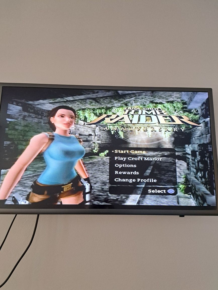 PS2 Lara Croft Tomb Raider Anniversary