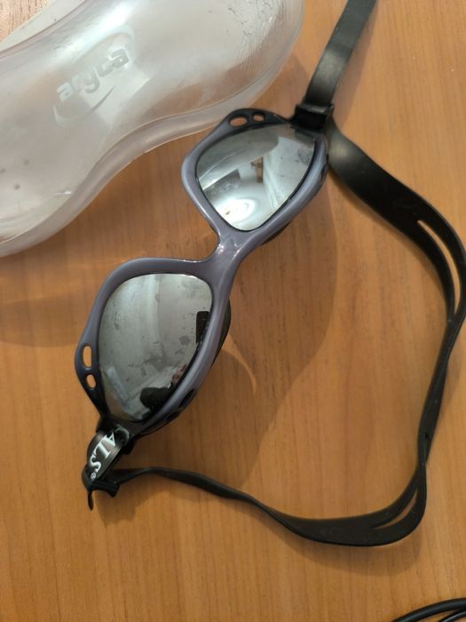 Продаю      очки