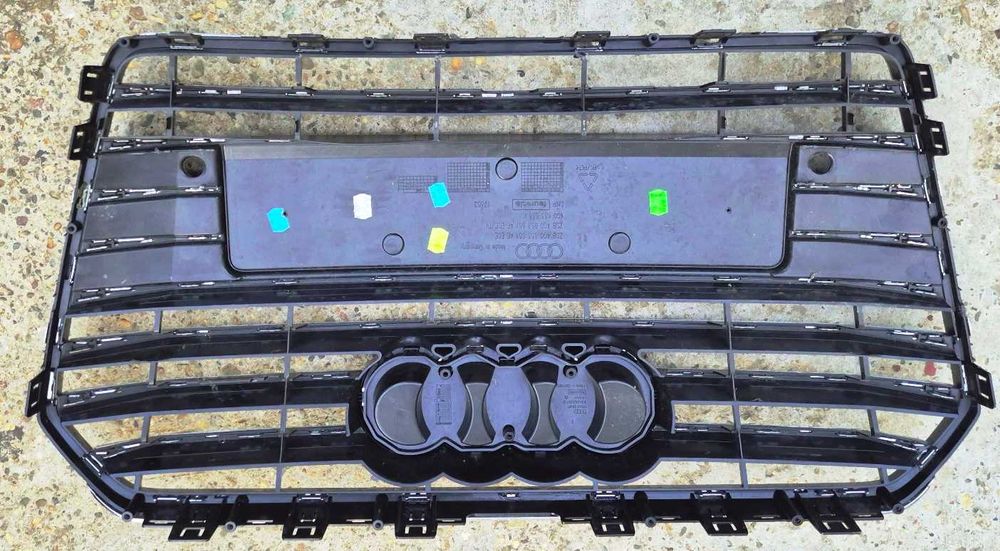 Продавам решетка за Audi A6 C7 4G