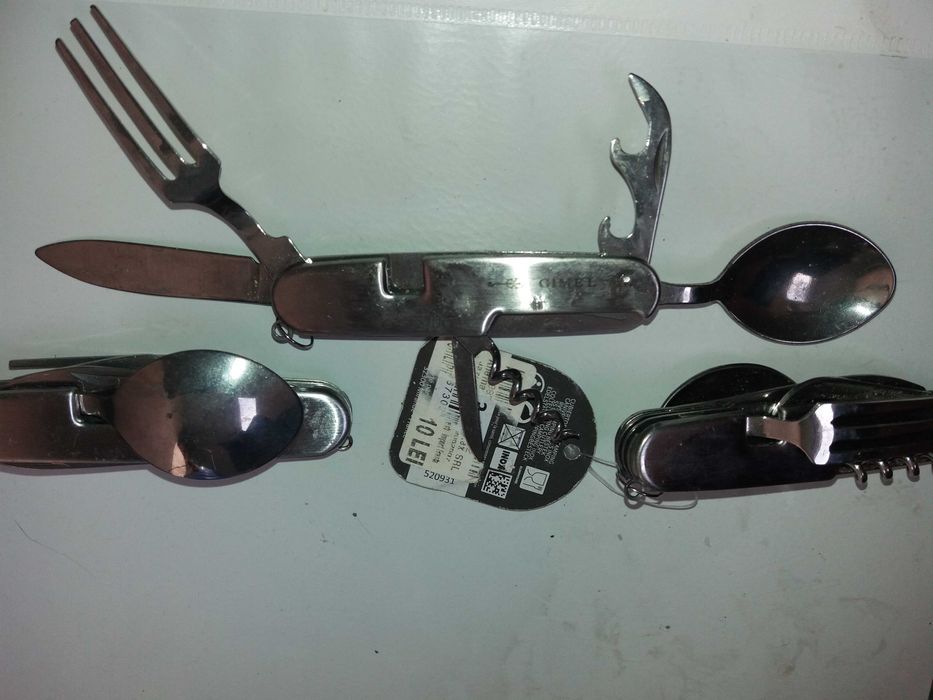 Briceag cu cutit lingurita furculita tirbuson desfacator sticle pensa