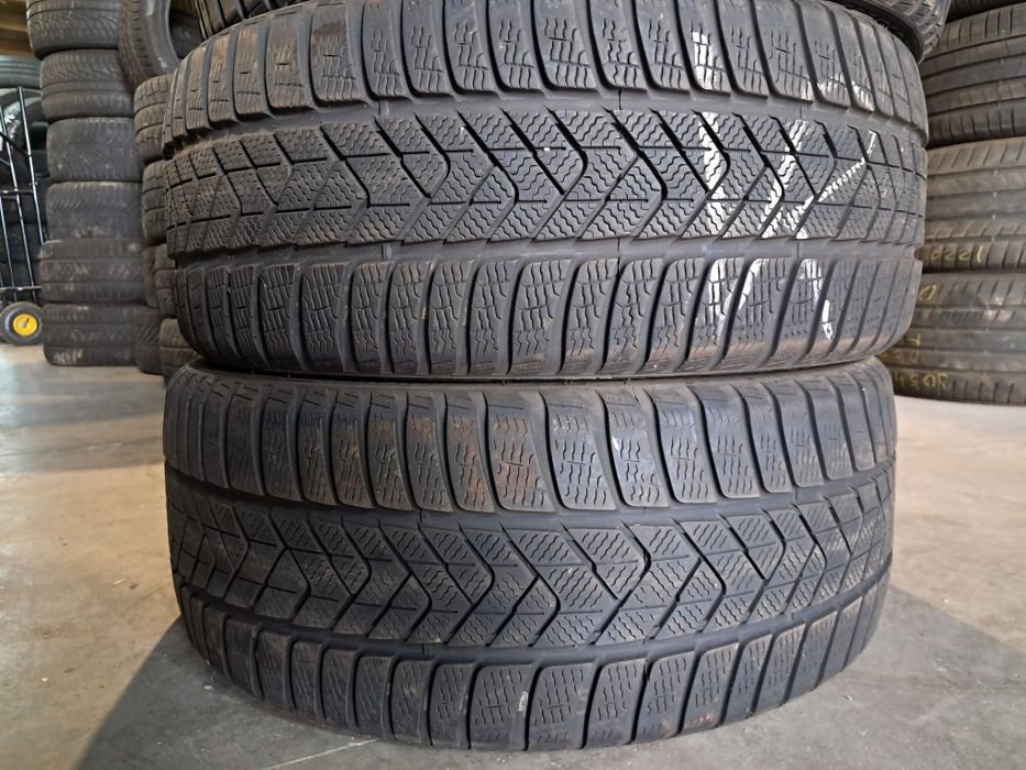 Anvelope second iarna 235 35 R20 Pirelli T0 Elect 6/7mm 2022