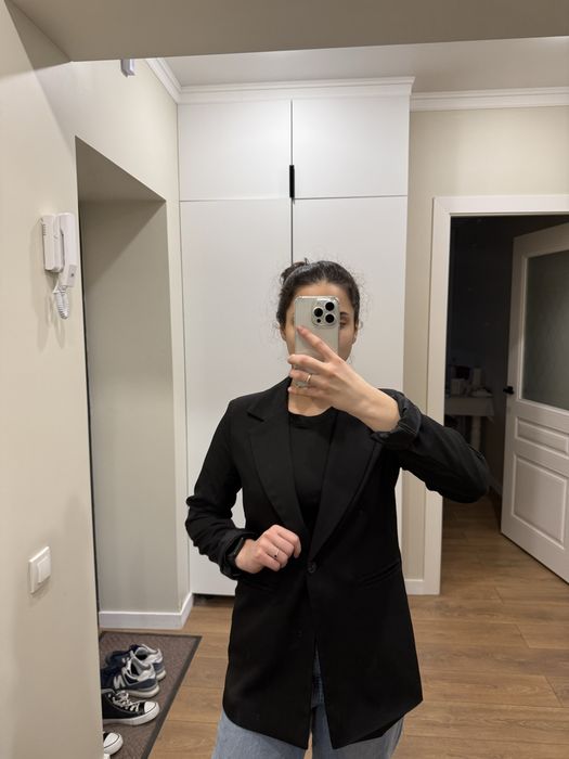 Продаю женский пиджак