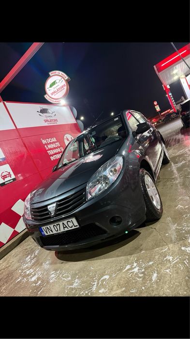 Dacia sandero 1.2 2010